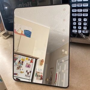 LED mini makeup mirror